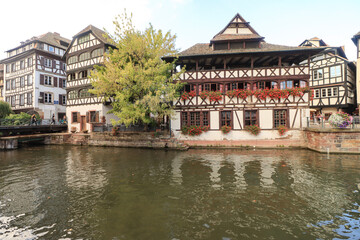 Romantisches Stra&szlig;burg; La Petite France an der Ill mit Gerberhaus