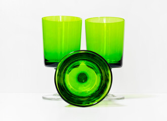 Tres copas verdes