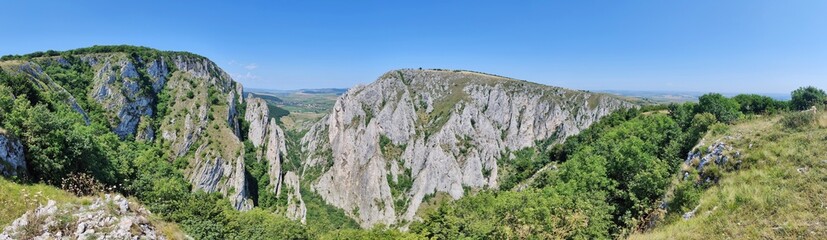 Cheile Turzii, Turda Gorge protected natural area - Turda gorge Cheile Turzii is a natural reserve on Hășdate River situated near Turda close to Cluj-Napoca, in Transylvania, Romania, Europe