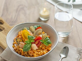 Seafood Crams Barley Rice