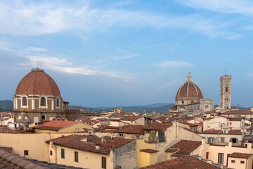Fototapeta na wymiar View of the Duomo, Giotto's bell tower and Cappelle Medicee from the rooftops of Florence