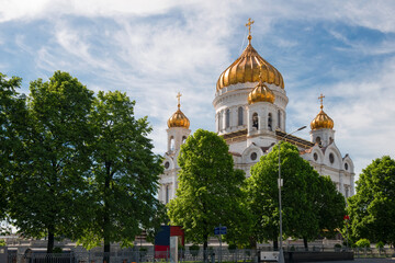 Fototapeta na wymiar View of the Cathedral of Christ the Savior on Volkhonka street, Moscow