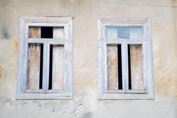 Fototapeta na wymiar wooden windows with shutters in georgia
