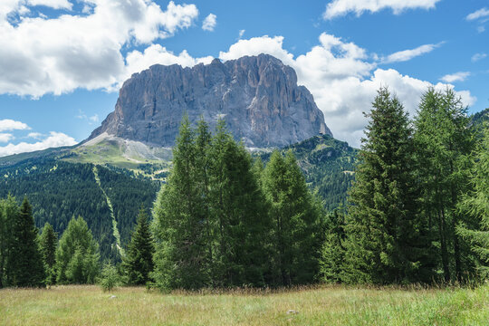 Val di Gardena Hike in dolomity