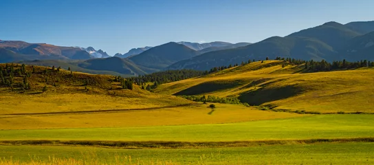 Aluminium Prints Honey color landscape view of the Beartooth Mountains, Montana 