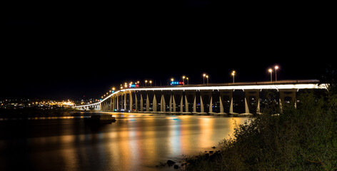 Fototapeta na wymiar Night view of Tasman Bridge