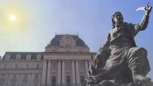 The Kirchner Cultural Centre (Centro Cultural Kirchner) and the Juana Azurduy Statue located in the former Central Post Office in Buenos Aires, Argentina. 4K.