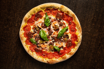 pizza with beef and mushrooms