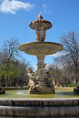 Tuinposter fountain in the Retiro Park, Madrid. green area in the center of the city of madrid © jordi