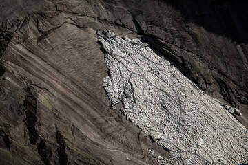 snowfield on the parabola pass 2