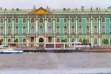 Palacio de Invierno o Hermitage en la ciudad de San Petersburgo o Saint Petersburg en el pais de...