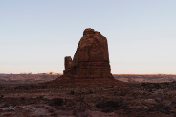 Fototapeta na wymiar formations in utah at dusk in the desert