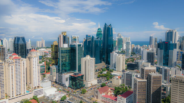 PANAMA
FOTOS PANORAMICAS DE PANAMA
PANAMA DESDE LAS ALTURAS
PANAMA EN LAS ALTURAS
BELLEZAS DE PANAMA
EDIFICIOS DE PANAMA