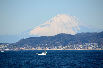 海と富士山