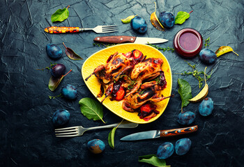 Quail baked in fruits,top view