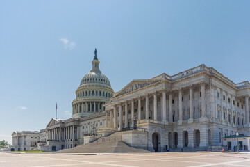 Fototapeta na wymiar The US Capitol in Washington DC - USA