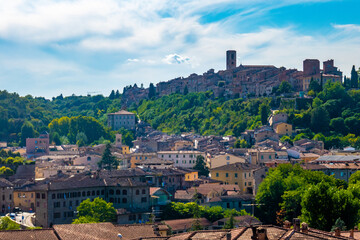 Fototapeta na wymiar The skyline of little town of Colle val d'Elsa, Tuscany, along via Francigena