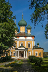 Fototapeta na wymiar Transfiguration cathedral. Kremlin in the city of Uglich, Russia. Year of construction - 1713