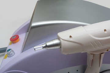 Laser yag machine for tatoo removal and skin care