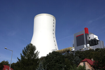 Koncern energetyczny z kopalnią i elektrownią PGE w Bogatyni.  - obrazy, fototapety, plakaty