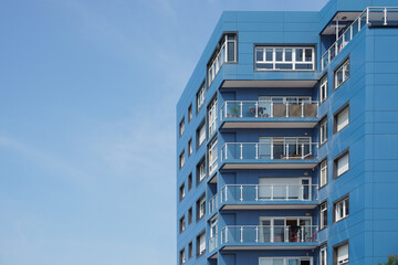 Fototapeta premium Modern blue building