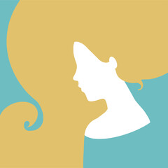 Mujer rubia de perfil con fondo celeste. Icono.