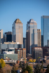 Obraz premium Calgary's urban downtown in autumn