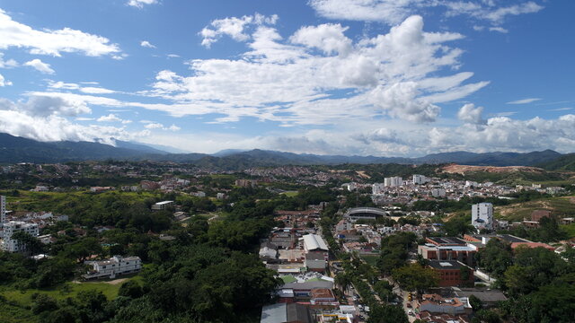 DCIM\100MEDIA\DJI_0004.JPG