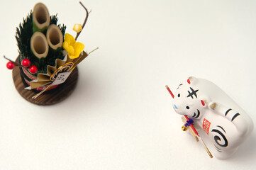 正月　干支　寅と門松