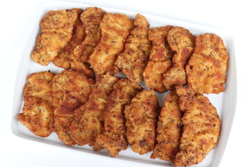 Schnitzel aus Sweinelende in Leinsamenpanat.