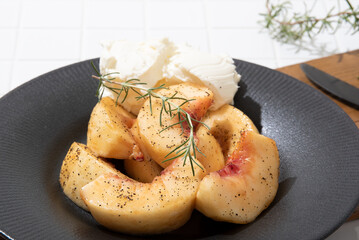 桃のアールグレイマリネ