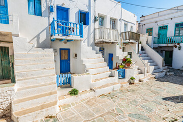 Il caratteristico quartiere del Castro nel villaggio di Chora, isola di Folegandros GR	
