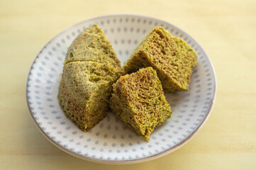 おから蒸しパン　緑茶味