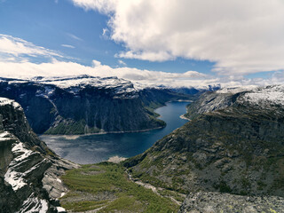 lake louise banff national park country