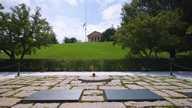 Eternal Flame at Washington Memorial - Arlington Cemetery