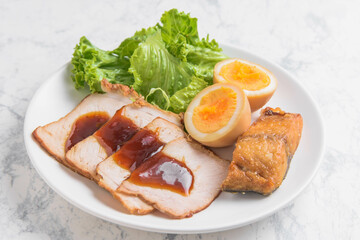 焼豚と鯖の竜田揚げ