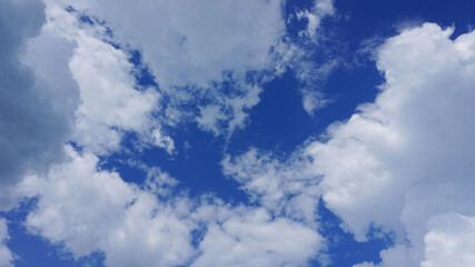 Sky with white clouds