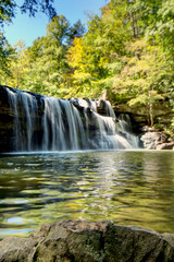 Obraz premium Brush Creek Falls in the summer, near Athens, West Virginia, USA.
