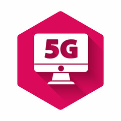 White Monitor with 5G new wireless internet wifi icon isolated with long shadow. Global network high speed connection data rate technology. Pink hexagon button. Vector
