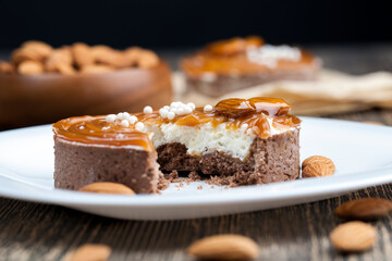 shortbread dough tartlets with cottage cheese cream