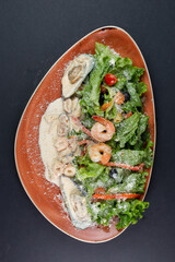salad with shrimps