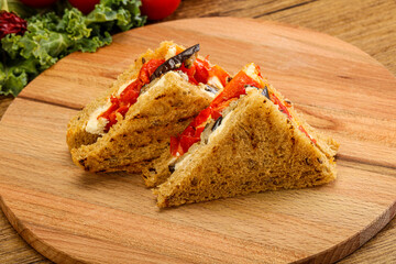 Club sandwich with eggplant and cheese