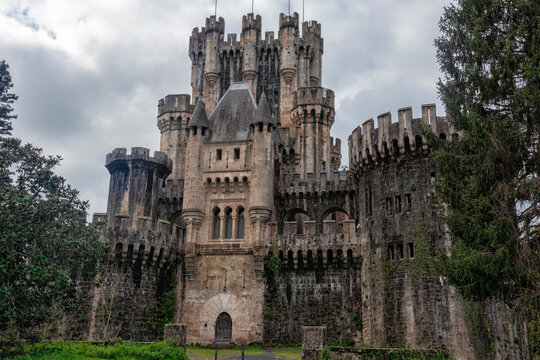 butron castle