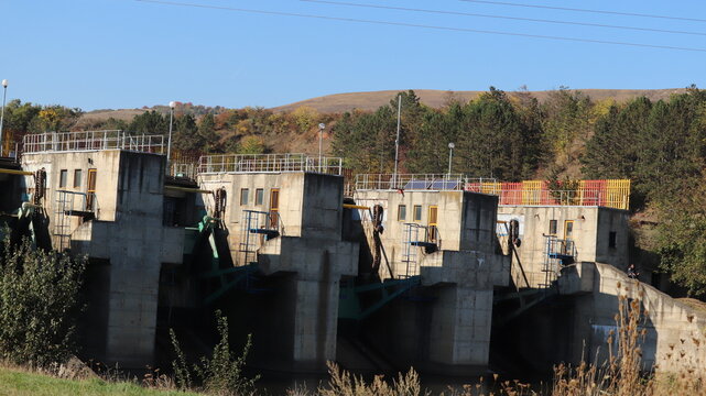 hydroelectric plant in cluj-napoca over the somes river