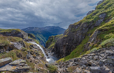 Fototapeta na wymiar Vøringsfossen (Vøring Falls) at the top of the Måbødalen valley, Eidfjord, Vestland, Norway. One of the most famous and spectacular waterfalls en Norway