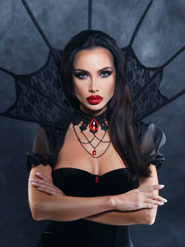 Vampire woman in Halloween costume