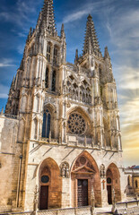 Fototapeta na wymiar Fachada de Santa María de la catedral gótica siglo XIII de Burgos, España