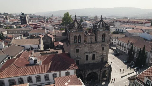 Main facade of Braga cathedral with two intriguing bell towers that distinguish the exterior facade.
