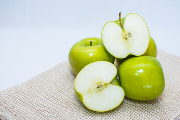 white, freshness, snack, lifestyle, appetite, meal, cut, clean, dieting, eat, colorful, half, fruit, raw, nature, health, vitamin, color, nobody, closeup, bright, apple, vegetarian, ripe, diet, organi