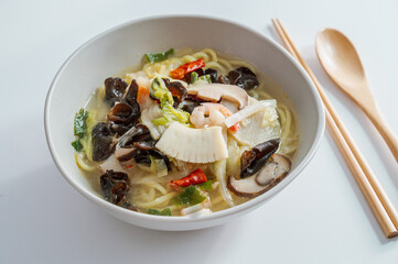 Korean style spicy white noodle soup with seafood 'hayan jjamppong'
